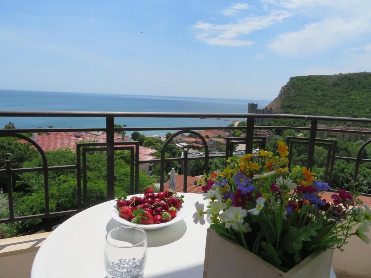 Апартаменти Свети Георги - Saint George Apartments Kavarna Exteriér fotografie